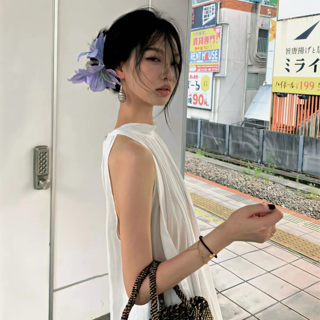 香闺春暖
